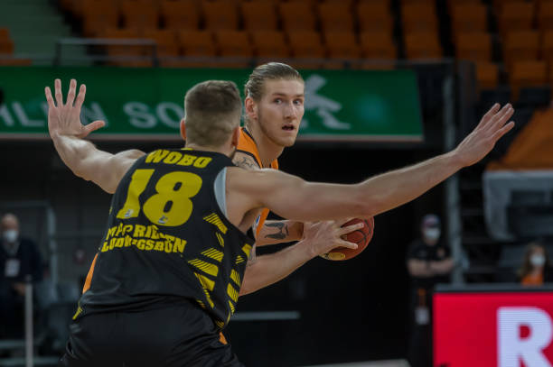 浙江方兴的 浙江方兴的