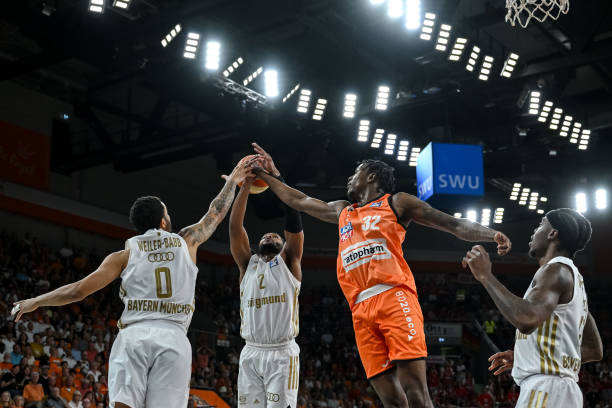 他成熟的球 他成熟的球